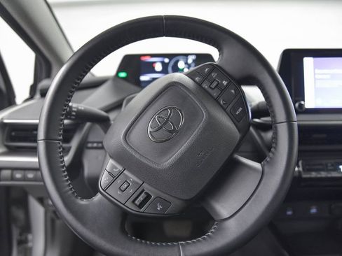 Used 2023 Toyota Prius Limited image 18