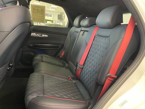 Used 2025 Genesis GV70 3.5T Sport w/ Sport Prestige Package AWD/4WD image 34
