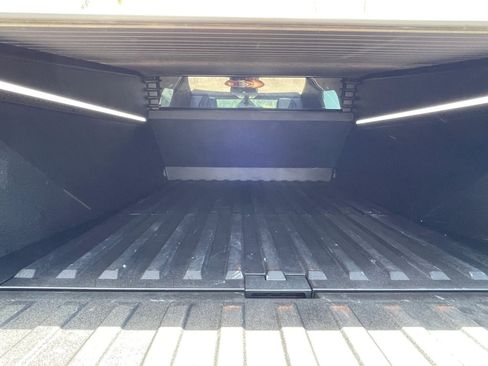 Used 2025 Tesla Cybertruck Cyberbeast AWD/4WD image 12
