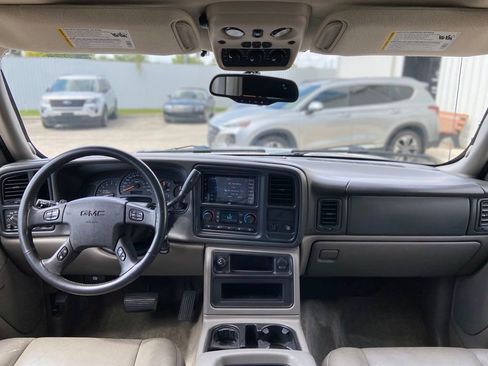 Used 2004 GMC Yukon XL SLT w/ Preferred Equipment Group RWD image 29