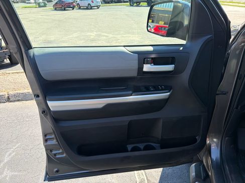 Used 2016 Toyota Tundra Limited w/ Tundra Package #1 AWD/4WD image 26