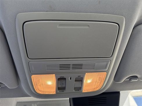 Used 2020 Honda Accord EX image 26