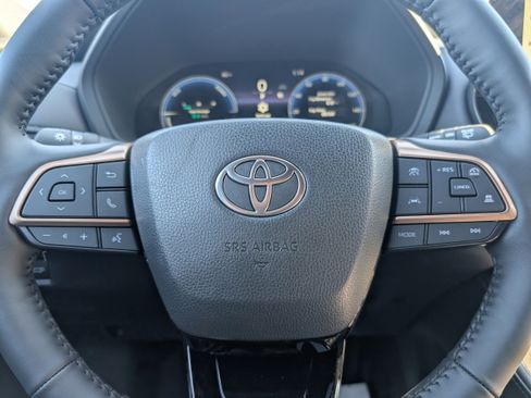New 2026 Toyota Grand Highlander AWD Hybrid image 19