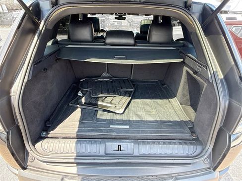 Used 2017 Land Rover Range Rover Sport HSE image 30
