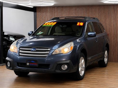 Used 2014 Subaru Outback 2.5i Premium w/ Moonroof Package AWD/4WD image 1