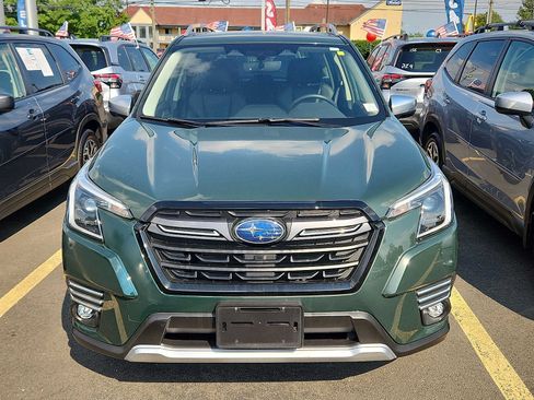 Used 2023 Subaru Forester Touring AWD/4WD image 2