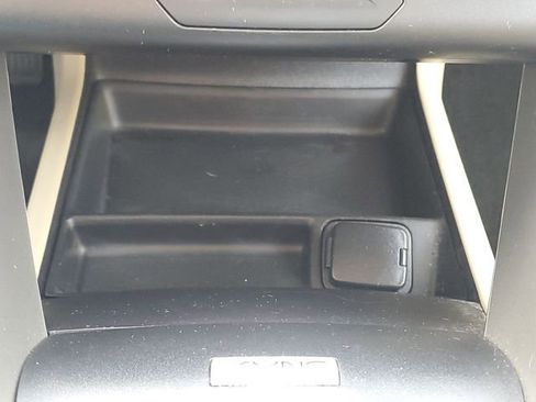 Used 2016 Ford Fusion SE image 21