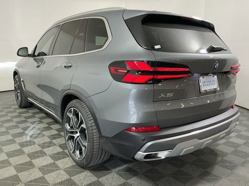 New 2026 BMW X5 xDrive50e image 8