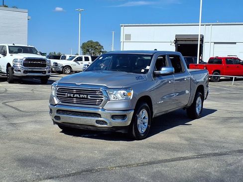 Used 2024 RAM 1500 Laramie RWD image 2