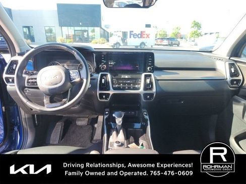 Used 2022 Kia Sorento SX AWD/4WD image 11