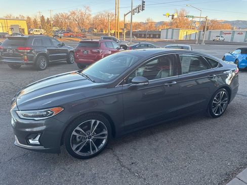 Used 2020 Ford Fusion Titanium image 7