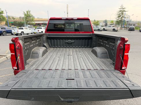 Used 2026 Chevrolet Silverado 3500 High Country w/ High Country Premium Package AWD/4WD image 23