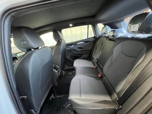 New 2026 Volkswagen Tiguan SE R-Line image 22