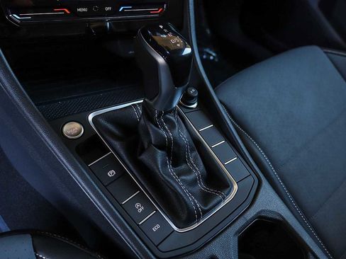 New 2026 Volkswagen Jetta SE image 22