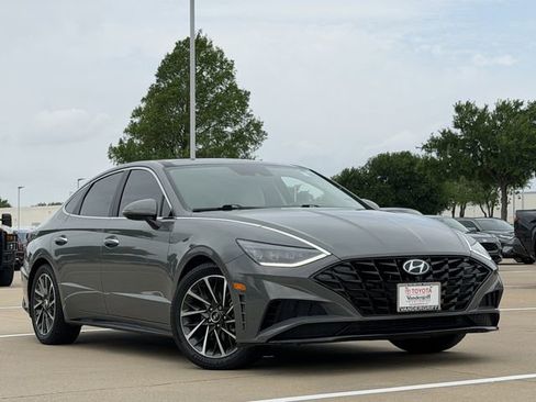 Used 2021 Hyundai Sonata Limited image 2