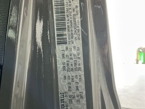 Used 2019 Jeep Wrangler Unlimited Sport image 29