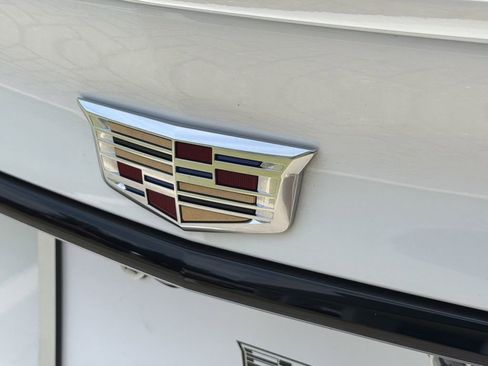 Used 2025 Cadillac CT5 V RWD image 9
