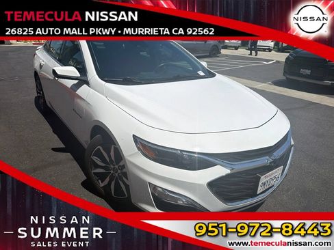 Used 2025 Chevrolet Malibu RS FWD image 1