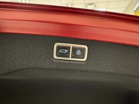 Used 2025 Hyundai Sonata Limited image 61