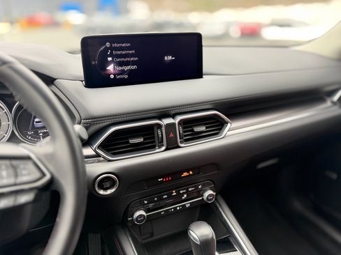 Used 2023 MAZDA CX-5 Carbon Edition image 19