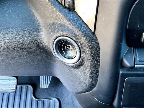 Used 2020 Chevrolet Silverado 1500 LT w/ All-Star Edition image 24