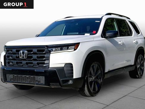 Certified 2026 Honda Pilot Sport image 1