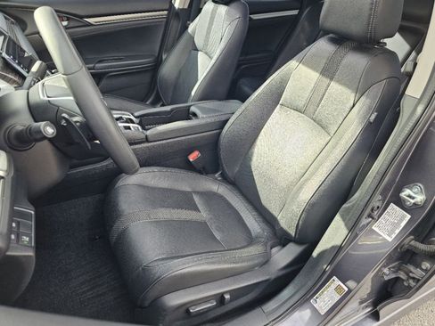 Used 2020 Honda Civic Touring image 27