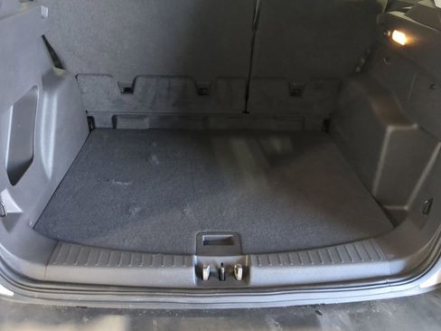 Used 2019 Ford Escape SE FWD image 35
