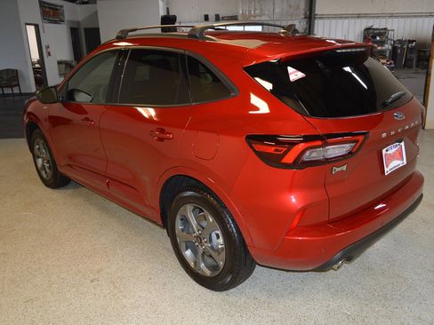 Certified 2024 Ford Escape ST-Line w/ Tech Pack #1 image 5