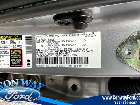 Used 2016 Toyota Tacoma TRD Sport image 5