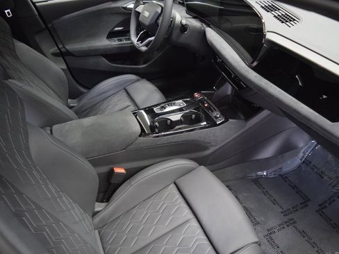 New 2025 Audi S6 e-tron Premium Plus image 7