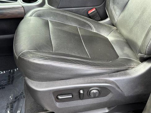 Used 2019 GMC Sierra 1500 SLT w/ SLT Premium Plus Package image 26