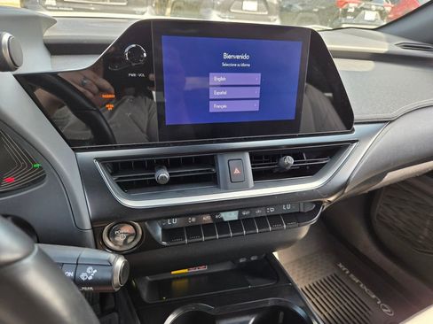 Used 2023 Lexus UX 250h FWD w/ Accessory Package (Z2) image 21