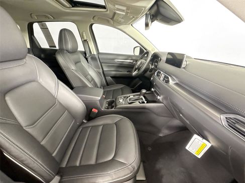 New 2025 MAZDA CX-5 AWD 2.5 S w/ Preferred Package image 43