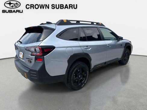 Used 2025 Subaru Outback Wilderness AWD/4WD image 4