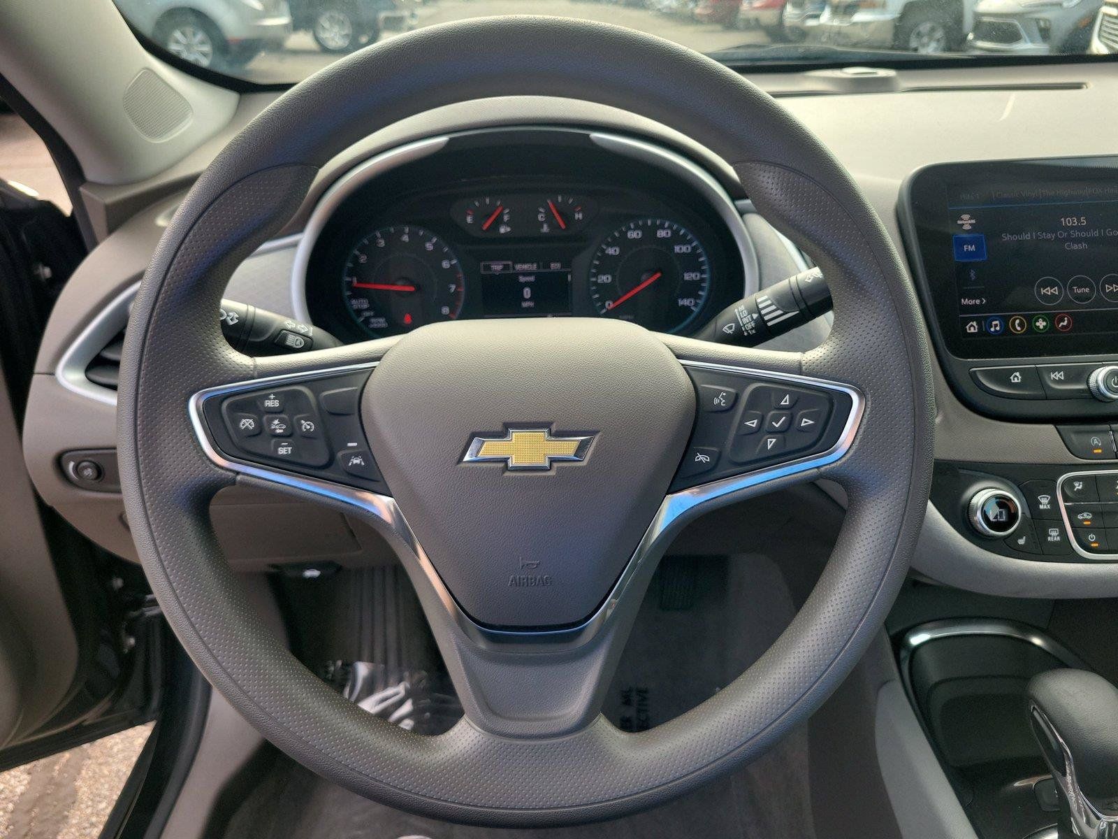 Used 2024 Chevrolet Malibu LT FWD image 24