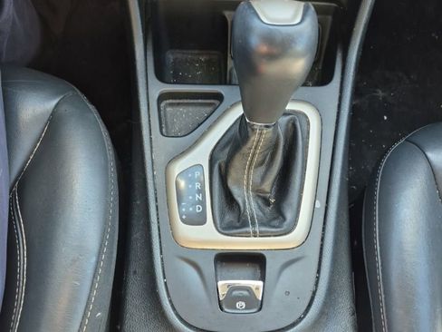 Used 2016 Jeep Cherokee Limited image 43