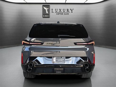 Used 2023 BMW XM image 7