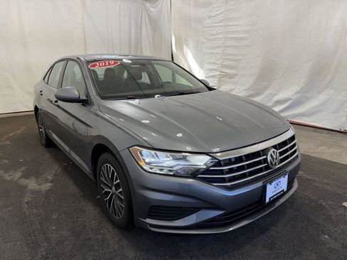 Used 2019 Volkswagen Jetta SE image 10