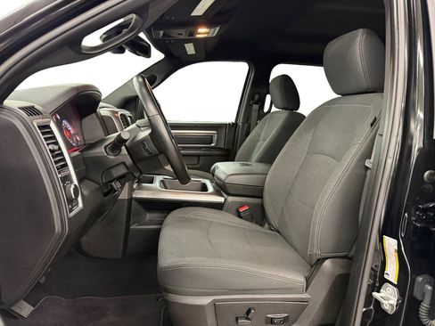 Used 2021 RAM 1500 Classic Warlock image 9