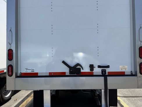 Used 2023 Mercedes-Benz Sprinter 3500 image 10