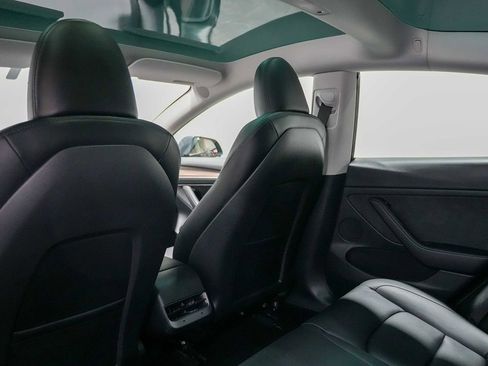 Used 2023 Tesla Model 3 Standard Range RWD image 16