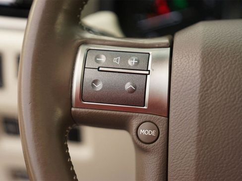 Used 2017 Lexus GX 460 Premium AWD/4WD image 23