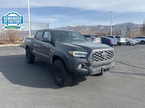 Used 2023 Toyota Tacoma TRD Off-Road w/ TRD Premium Off Road Package image 1
