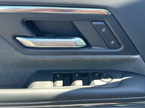 New 2026 GMC Sierra EV Elevation AWD/4WD image 33