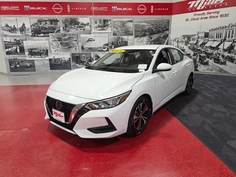 Used 2023 Nissan Sentra SV FWD image 8