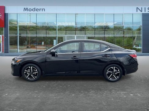 Certified 2025 Nissan Sentra SV FWD image 8