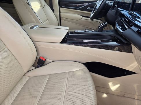 Used 2021 Cadillac Escalade Premium Luxury w/ Driver Assist Tech Package image 7