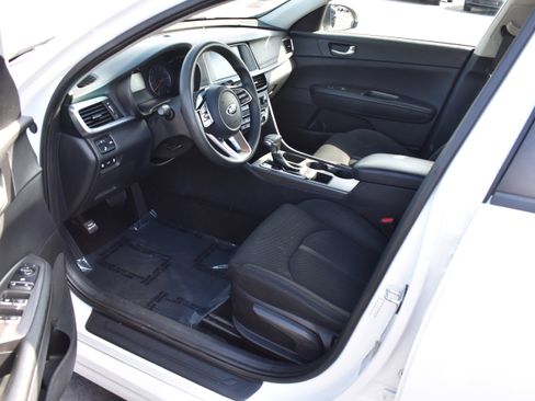 Used 2020 Kia Optima LX image 12
