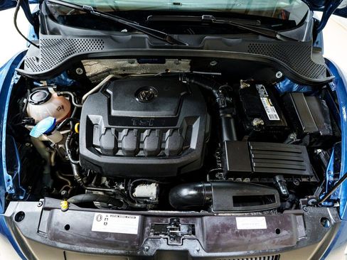 Used 2018 Volkswagen Beetle 2.0T S image 16